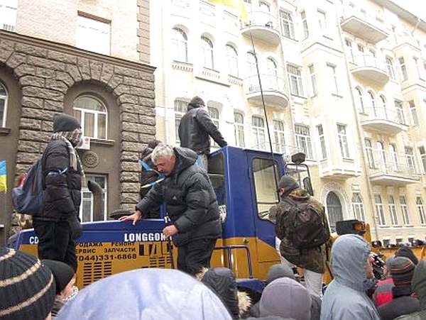 korchinsky_na_greidere.jpg